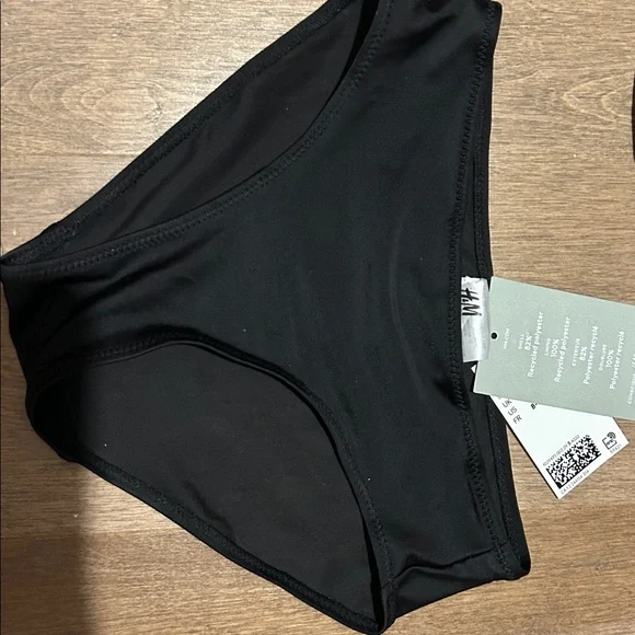 H&M Black Ruffle Bikini Set - Picture 3 of 6